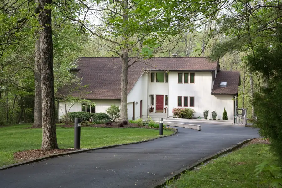 How Long Asphalt Driveway Installation Typically Takes in Hackensack NJ How Long Asphalt Driveway Installation Typically Takes in Hackensack NJ